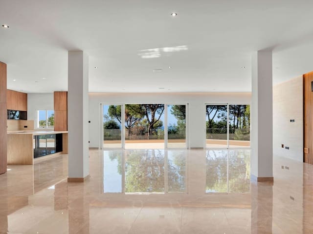 5 soverom Villa til salgs i El Madroñal, Benahavís med svømmebasseng garasje - € 3 500 000 (Ref: 10182433)