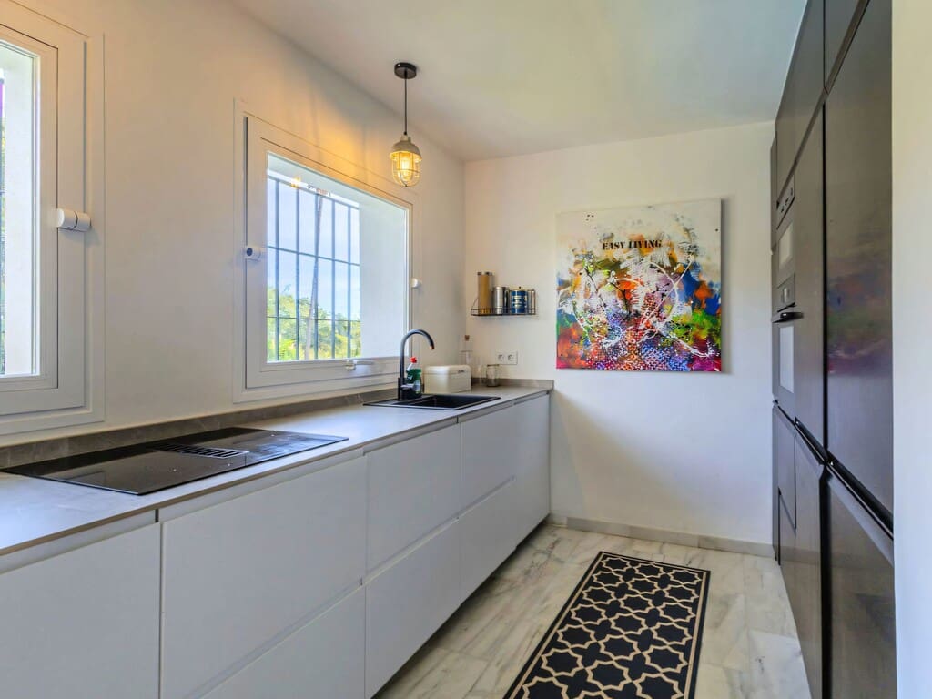 4 slaapkamer Huis te koop in Nueva Andalucia met zwembad - € 695.000 (Ref: 10182434)