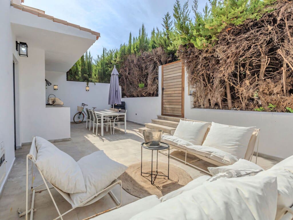 4 slaapkamer Huis te koop in Nueva Andalucia met zwembad - € 695.000 (Ref: 10182434)