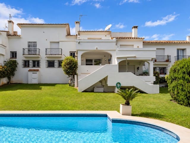 4 slaapkamer Huis te koop in Nueva Andalucia, Marbella met zwembad - € 695.000 (Ref: 10182434)