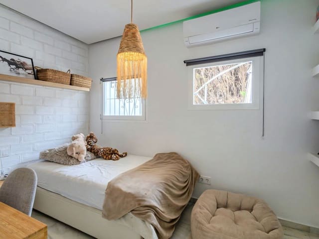 4 slaapkamer Huis te koop in Nueva Andalucia, Marbella met zwembad - € 695.000 (Ref: 10182434)