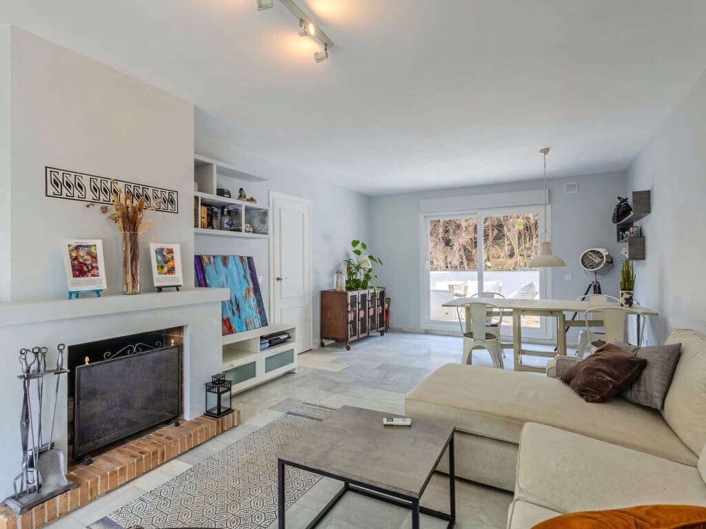4 slaapkamer Huis te koop in Nueva Andalucia met zwembad - € 695.000 (Ref: 10182434)