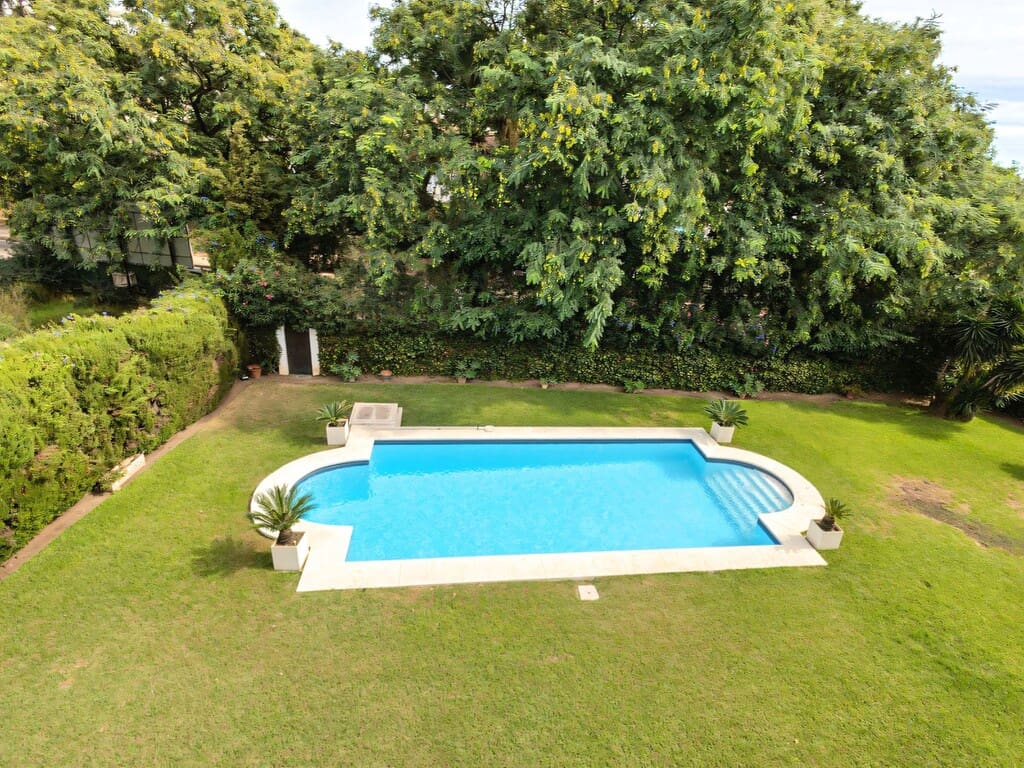 4 slaapkamer Huis te koop in Nueva Andalucia met zwembad - € 695.000 (Ref: 10182434)