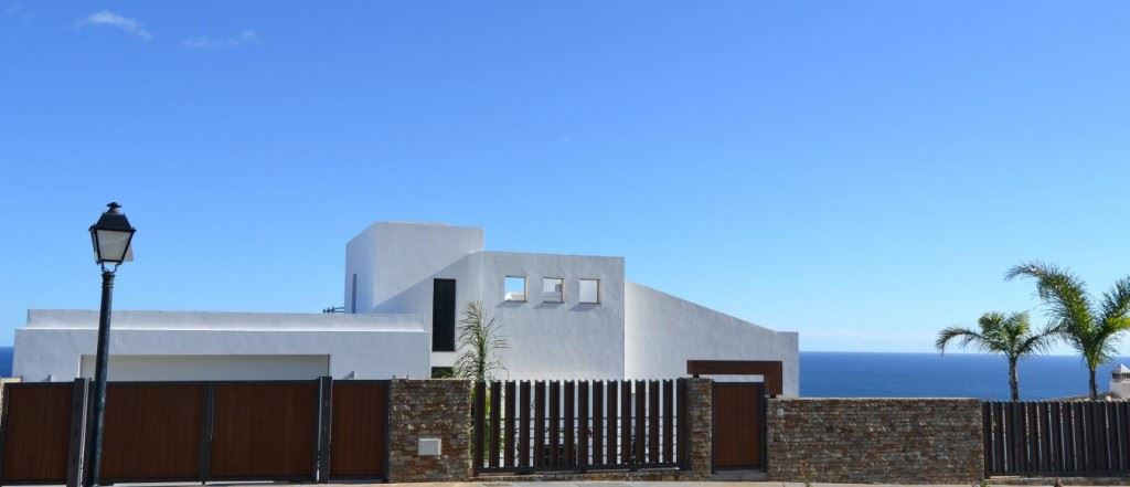 4 slaapkamer Villa te koop in Manilva met zwembad - € 2.995.000 (Ref: 2341375)