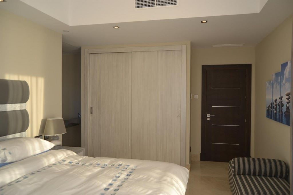 4 slaapkamer Villa te koop in Manilva met zwembad - € 2.995.000 (Ref: 2341375)