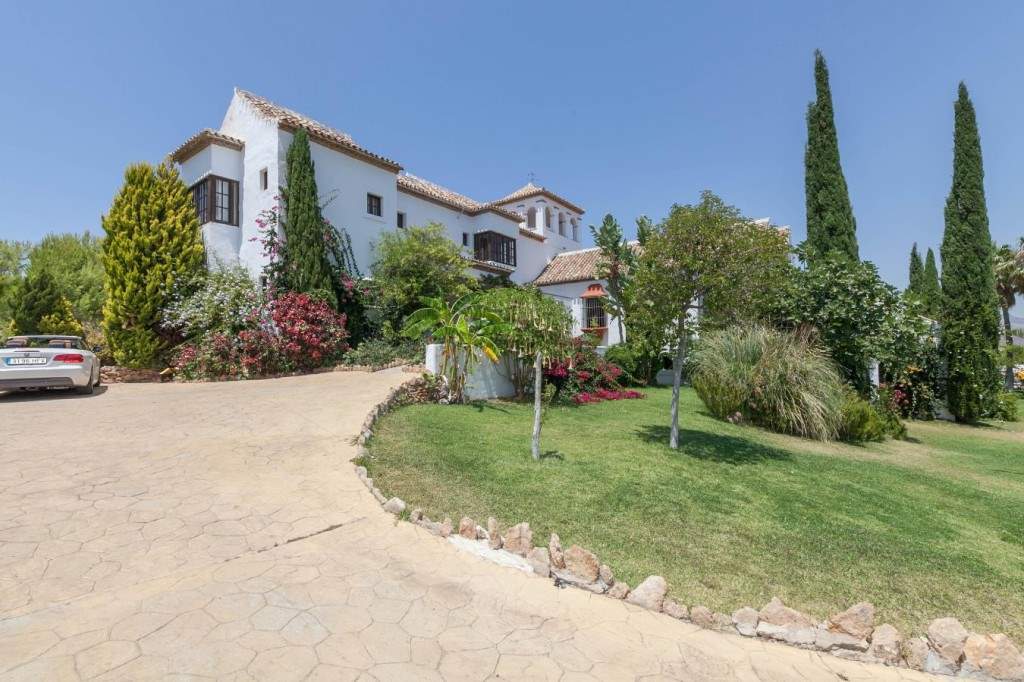 10 chambre Villa/Maison à vendre à Mijas Costa avec piscine - 3 500 000 € (Ref: 2341598)