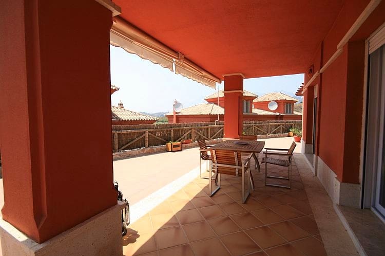 4 soveværelse Villa til salg i Marbella med swimmingpool - € 1.290.000 (Ref: 2343728)