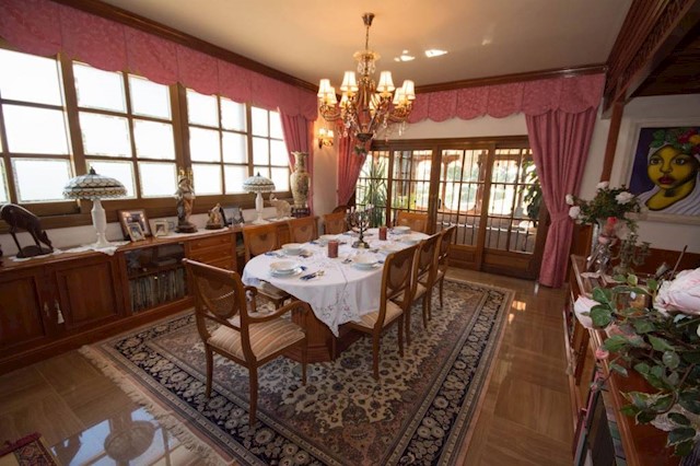 4 soverom Villa til salgs i El Padrón, Estepona med svømmebasseng - € 2 950 000 (Ref: 2661857)