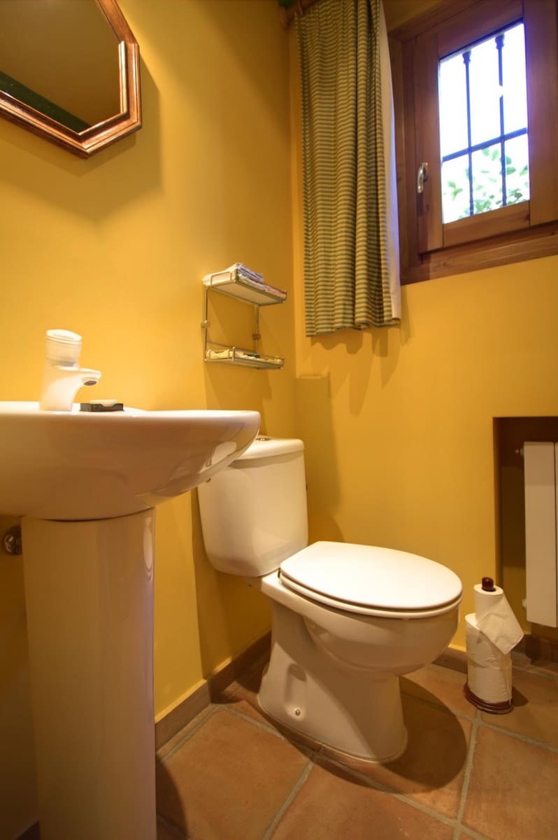 5 soverom Villa til salgs i Marbella med svømmebasseng - € 10 000 (Ref: 3466743)