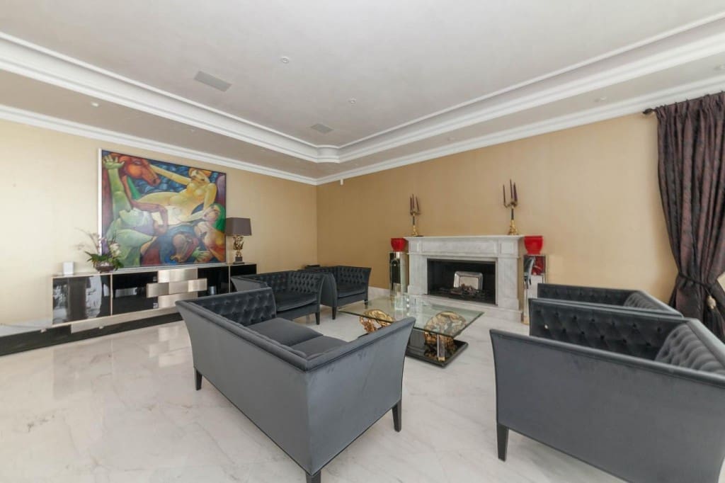 6 bedroom Villa for holiday rental in Marbella with pool garage - € 35,000 (Ref: 3532668)