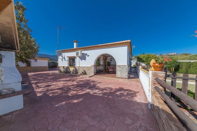 3 soverom Villa til salgs i El Padrón, Estepona med svømmebasseng garasje - € 720 000 (Ref: 4170617)