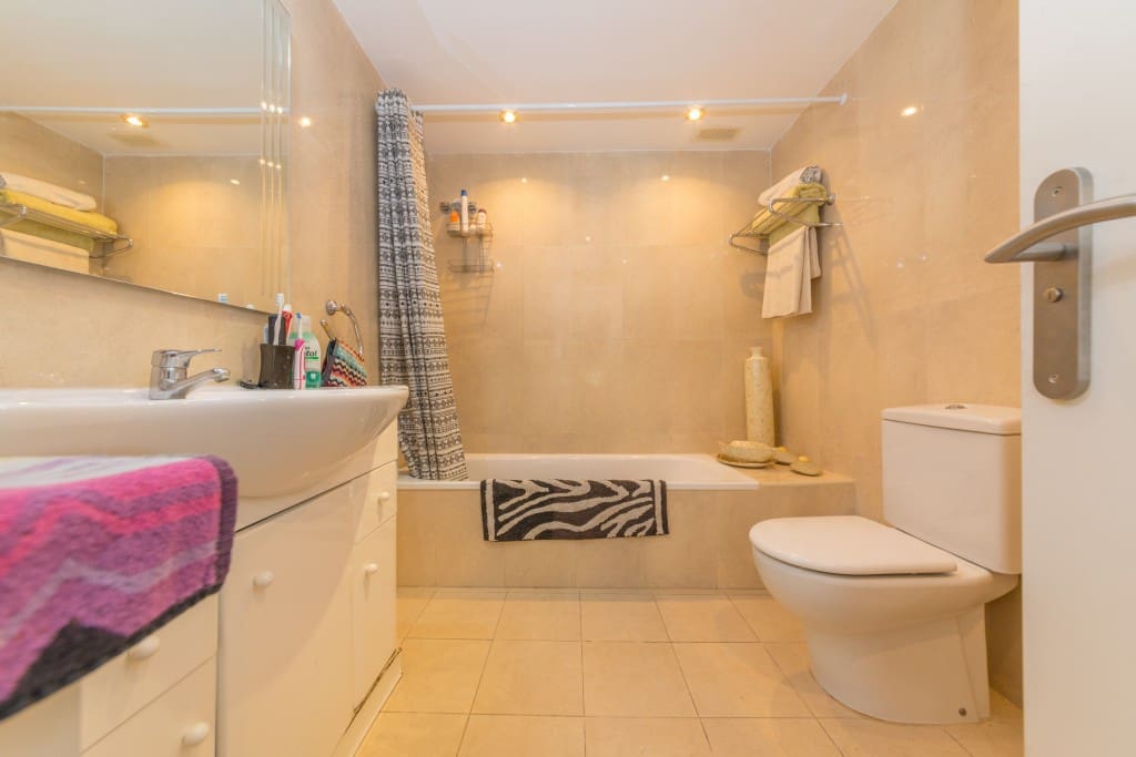 2 camera da letto Appartamento da affittare in Nueva Andalucia con piscina garage - 1.950 € (Rif: 4715290)