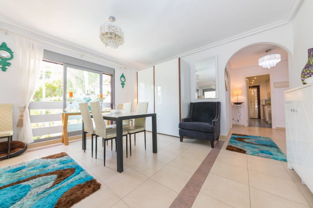 2 camera da letto Appartamento da affittare in Nueva Andalucia con piscina garage - 1.950 € (Rif: 4715290)