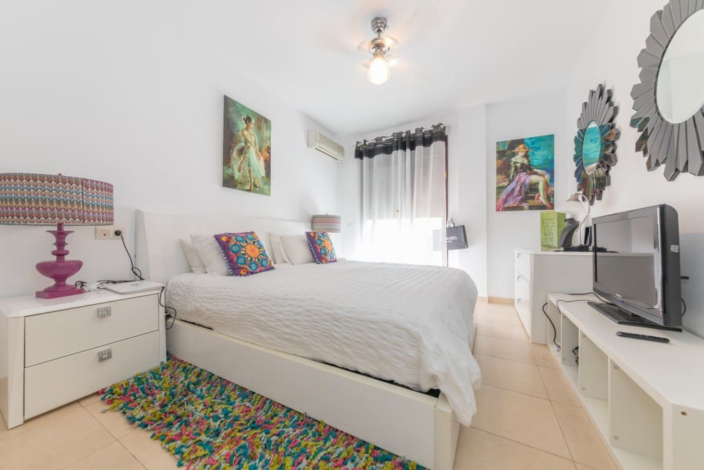 2 camera da letto Appartamento da affittare in Nueva Andalucia con piscina garage - 1.950 € (Rif: 4715290)