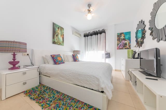 2 bedroom Apartment for rent in Nueva Andalucia, Marbella with pool garage - € 1,950 (Ref: 4715290)