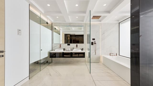 4 Zimmer Apartment zu verkaufen in New Golden Mile, Estepona mit Pool Garage - 2.990.000 € (Ref: 5156505)