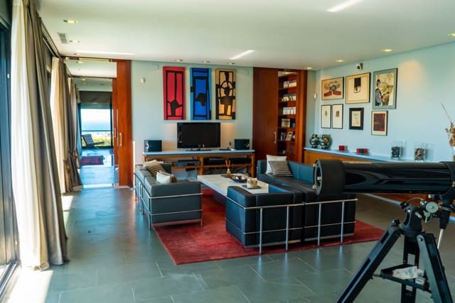 5 sypialnia Willa na sprzedaż w Los Monteros, Marbella - 3 500 000 € (Ref: 5945267)