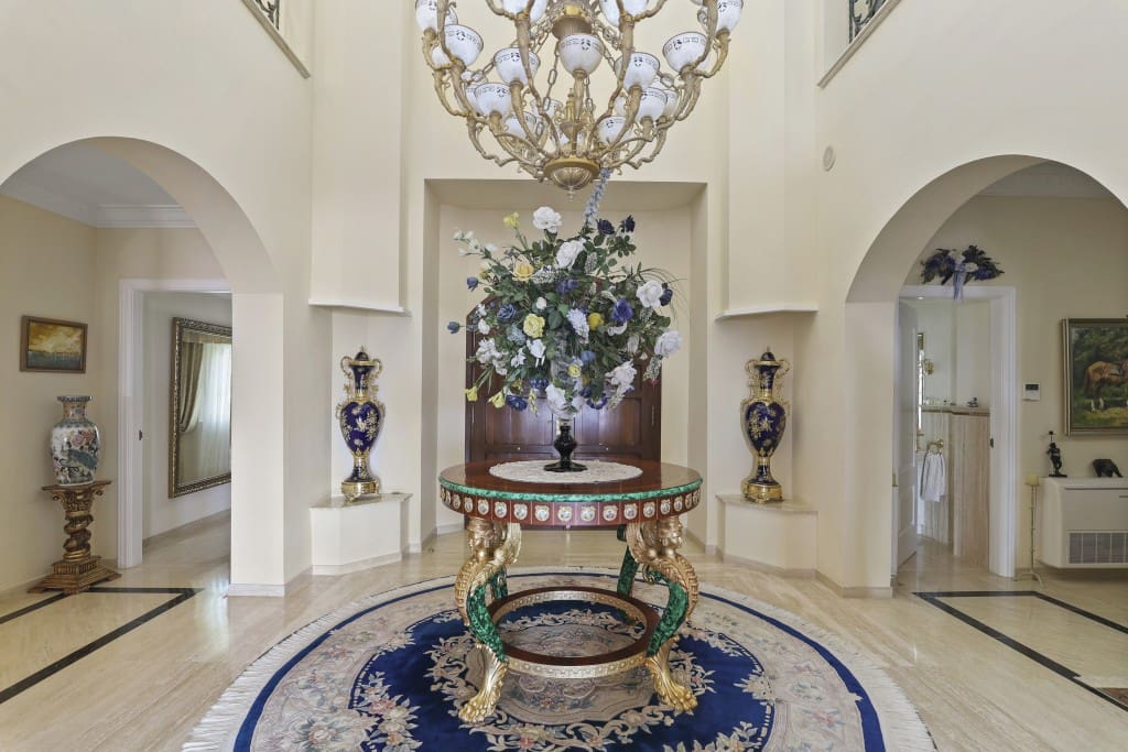 5 slaapkamer Villa te koop in Benahavis met zwembad - € 3.700.000 (Ref: 6411249)