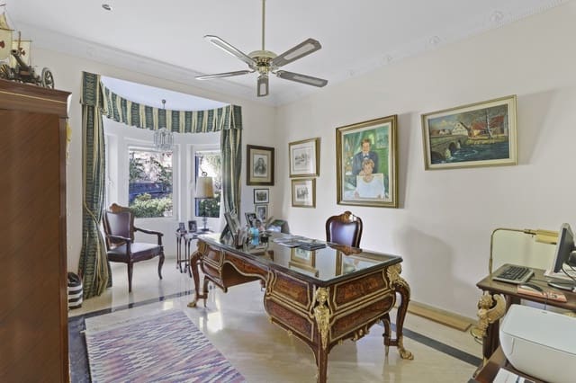 5 slaapkamer Villa te koop in Benahavís met zwembad - € 3.700.000 (Ref: 6411249)