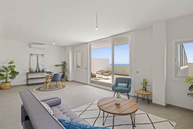 3 slaapkamer Penthouse te koop in Estepona met zwembad - € 749.000 (Ref: 6854294)