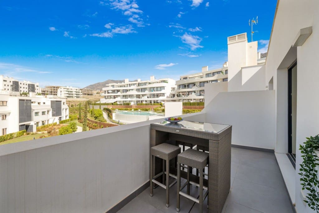 Apartamento de 2 habitaciones en Fuengirola en venta con piscina garaje - 799.000 € (Ref: 7049921)