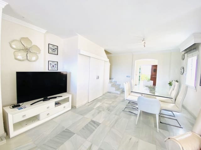 5 slaapkamer Huis te koop in Estepona met zwembad - € 1.050.000 (Ref: 7537698)