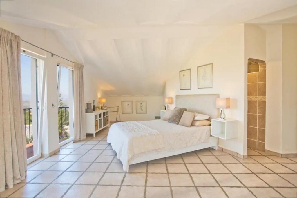 4 sypialnia Willa na sprzedaż w Alhaurin el Grande z basenem garażem - 995 000 € (Ref: 7652705)