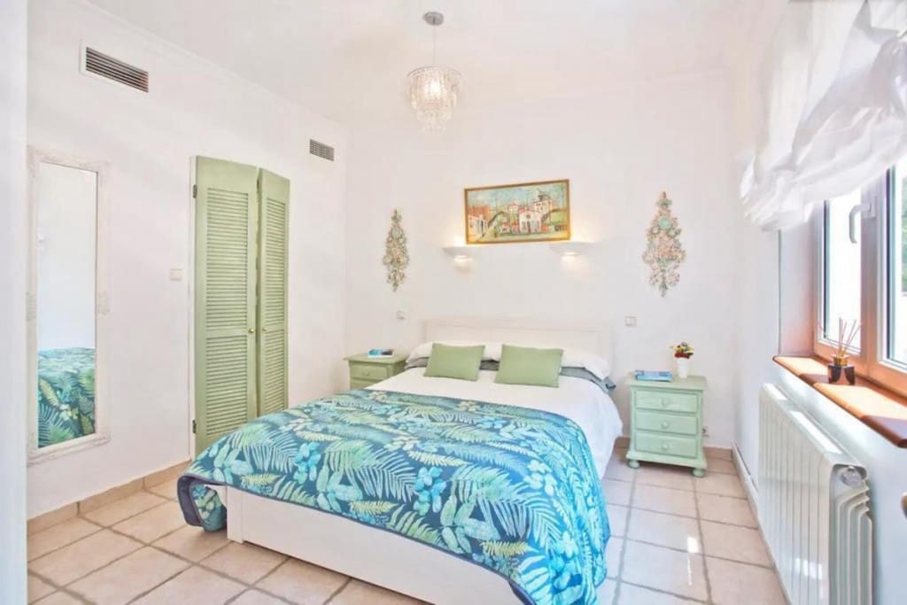 4 sypialnia Willa na sprzedaż w Alhaurin el Grande z basenem garażem - 995 000 € (Ref: 7652705)