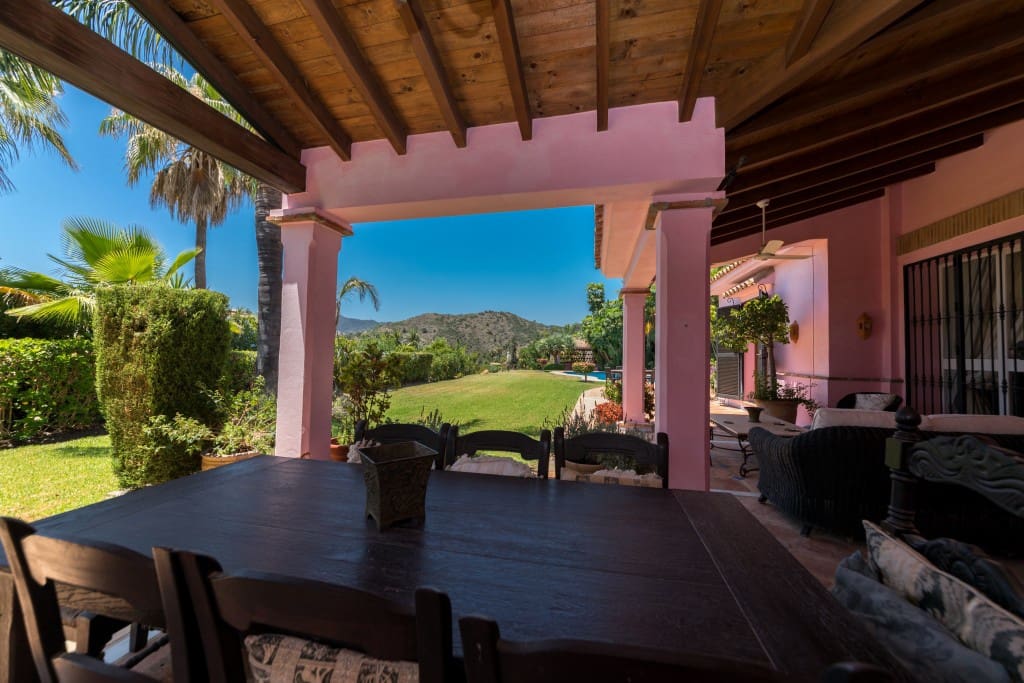 5 soveværelse Villa til salg i Benahavis med swimmingpool garage - € 5.250.000 (Ref: 7670476)