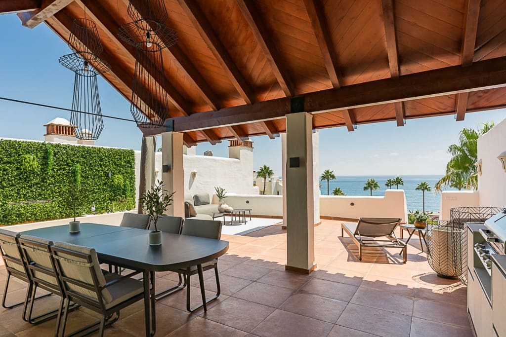 4 slaapkamer Penthouse te koop in Estepona met zwembad garage - € 1.895.000 (Ref: 7765018)