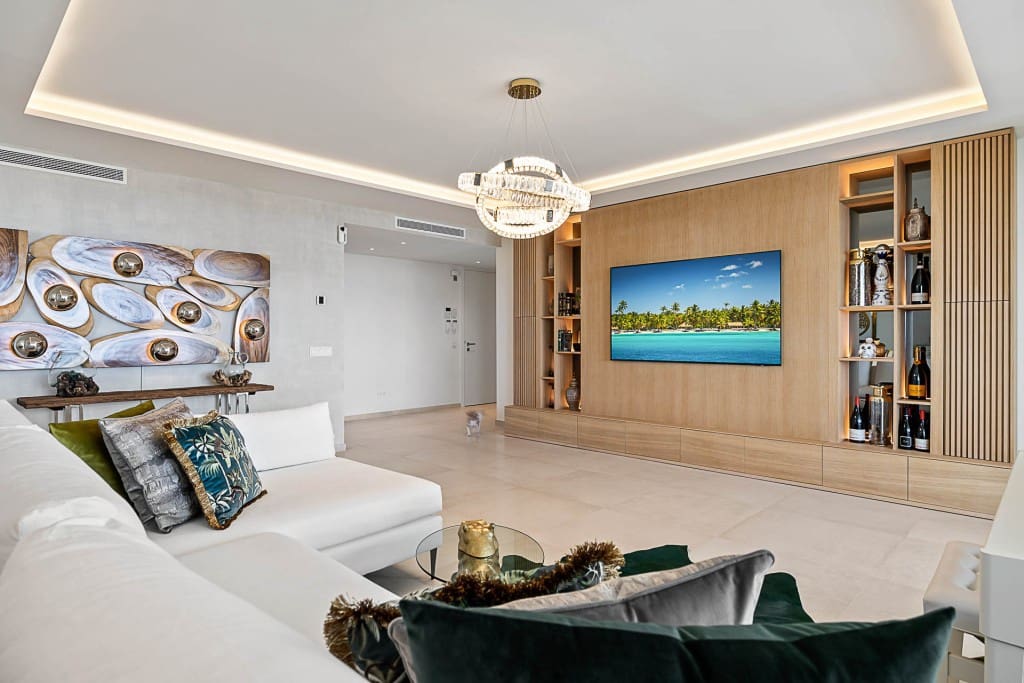 7 slaapkamer Appartement te koop in Nueva Andalucia met zwembad - € 3.950.000 (Ref: 7821082)