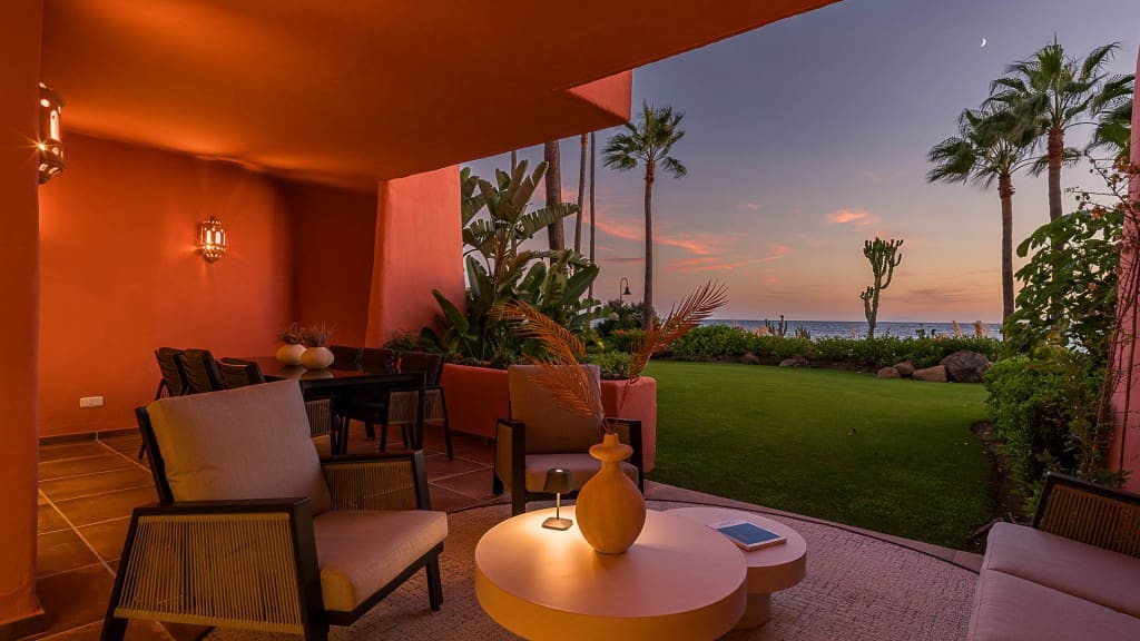 3 slaapkamer Appartement te koop in New Golden Mile met zwembad garage - € 1.765.000 (Ref: 7827221)