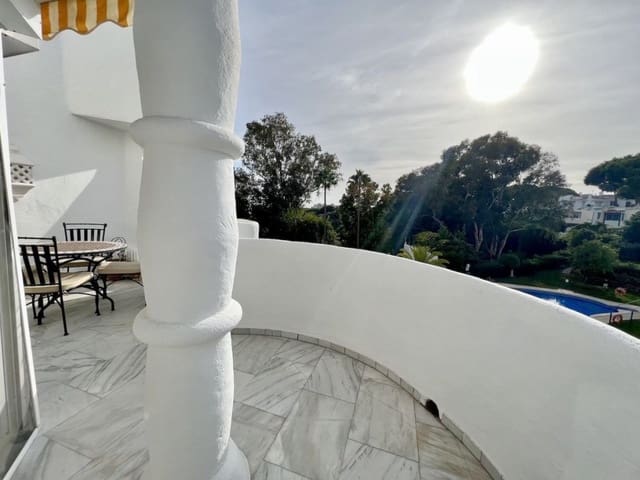 2 slaapkamer Appartement te koop in Calahonda, Mijas met zwembad - € 375.000 (Ref: 7858054)