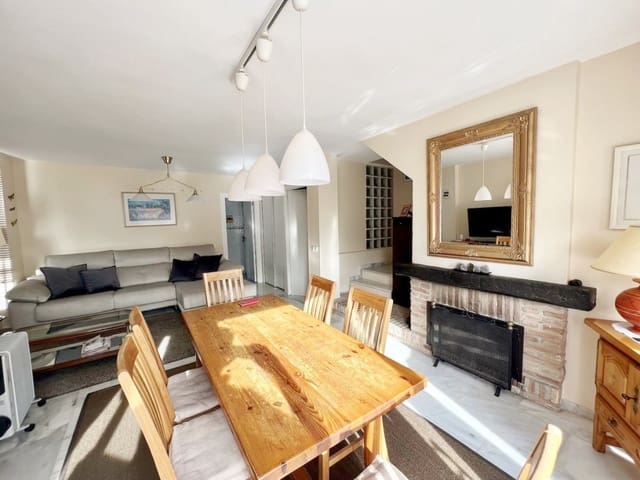 2 slaapkamer Appartement te koop in Calahonda, Mijas met zwembad - € 375.000 (Ref: 7858054)