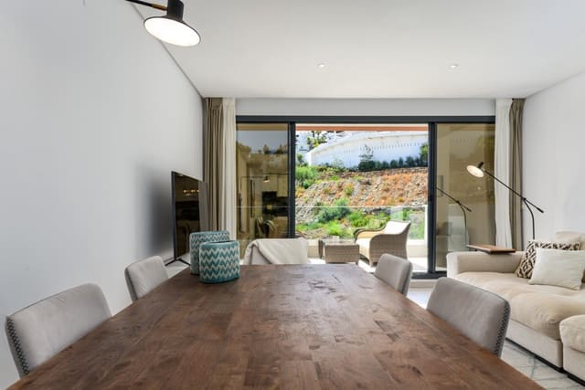 3 Zimmer Penthouse zu verkaufen in La Quinta, Benahavís mit Pool - 675.000 € (Ref: 8002769)