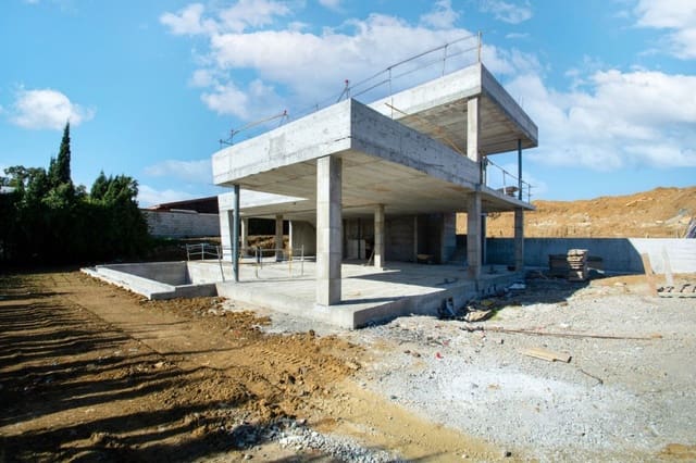 4 chambre Villa/Maison à vendre à Estepona avec piscine garage - 2 495 000 € (Ref: 8107519)