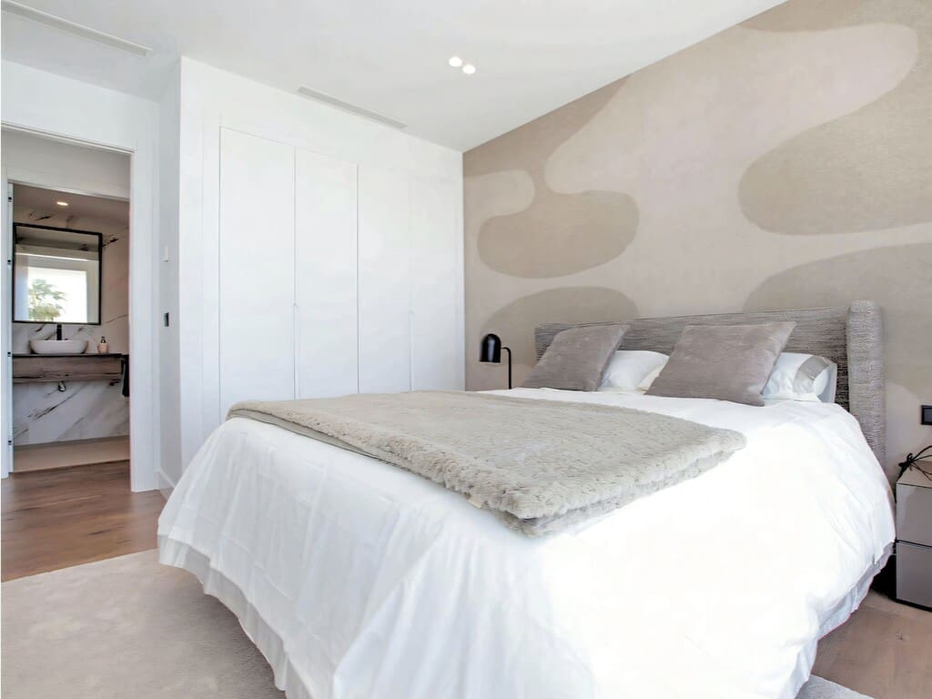 4 sypialnia Willa na sprzedaż w Estepona z basenem garażem - 2 495 000 € (Ref: 8107519)