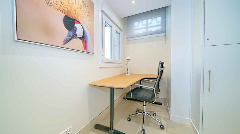 4 sypialnia Apartament na sprzedaż w Marbella z garażem - 990 000 € (Ref: 8125293)