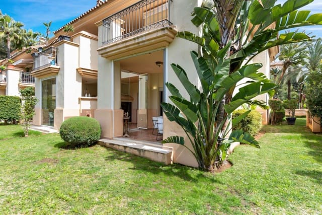 2 slaapkamer Appartement te koop in Río Real, Marbella met zwembad garage - € 425.000 (Ref: 8125295)