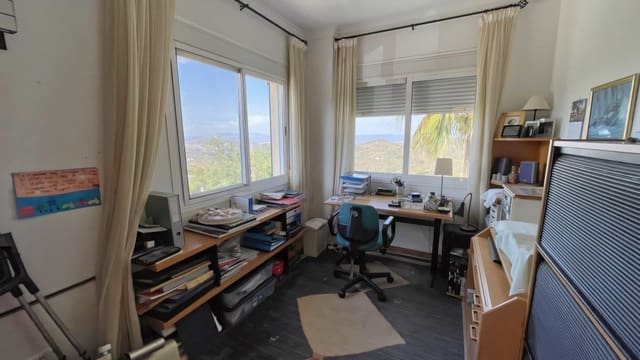 8 soverom Villa til salgs i Monda med svømmebasseng garasje - € 875 000 (Ref: 8151350)