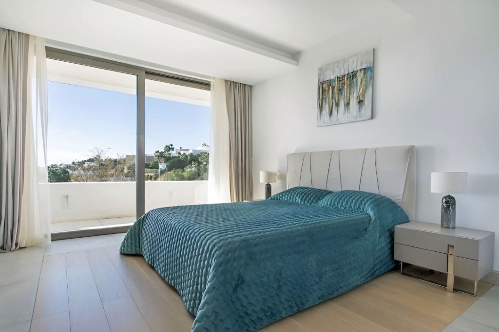 5 slaapkamer Villa te koop in Benahavis met zwembad - € 3.599.000 (Ref: 8196689)