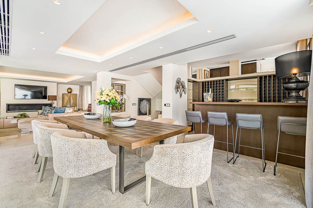 4 bedroom Villa for sale in Golden Mile with pool garage - € 4,950,000 (Ref: 8258652)