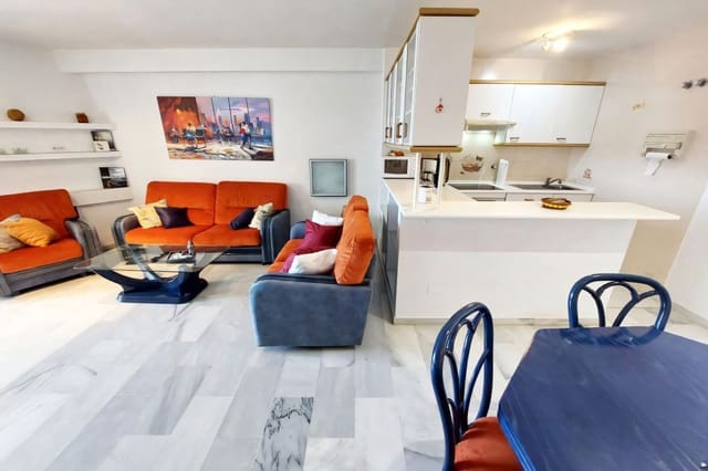 3 makuuhuone Huoneisto myytävänä paikassa Benalmadena Costa, Benalmádena mukana uima-altaan - 375 000 € (Ref: 8297805)