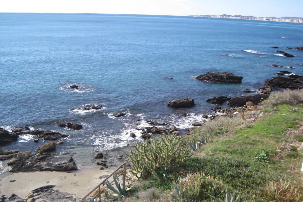 3 makuuhuone Huoneisto myytävänä paikassa Benalmadena Costa mukana uima-altaan - 375 000 € (Ref: 8297805)