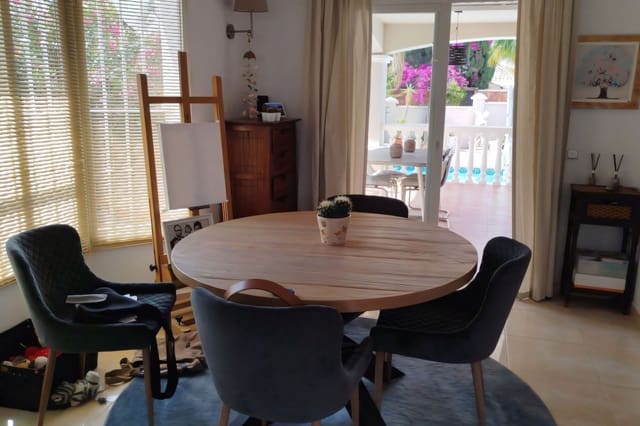 4 Zimmer Villa zu verkaufen in Mijas Costa, Mijas mit Pool - 795.000 € (Ref: 8333668)