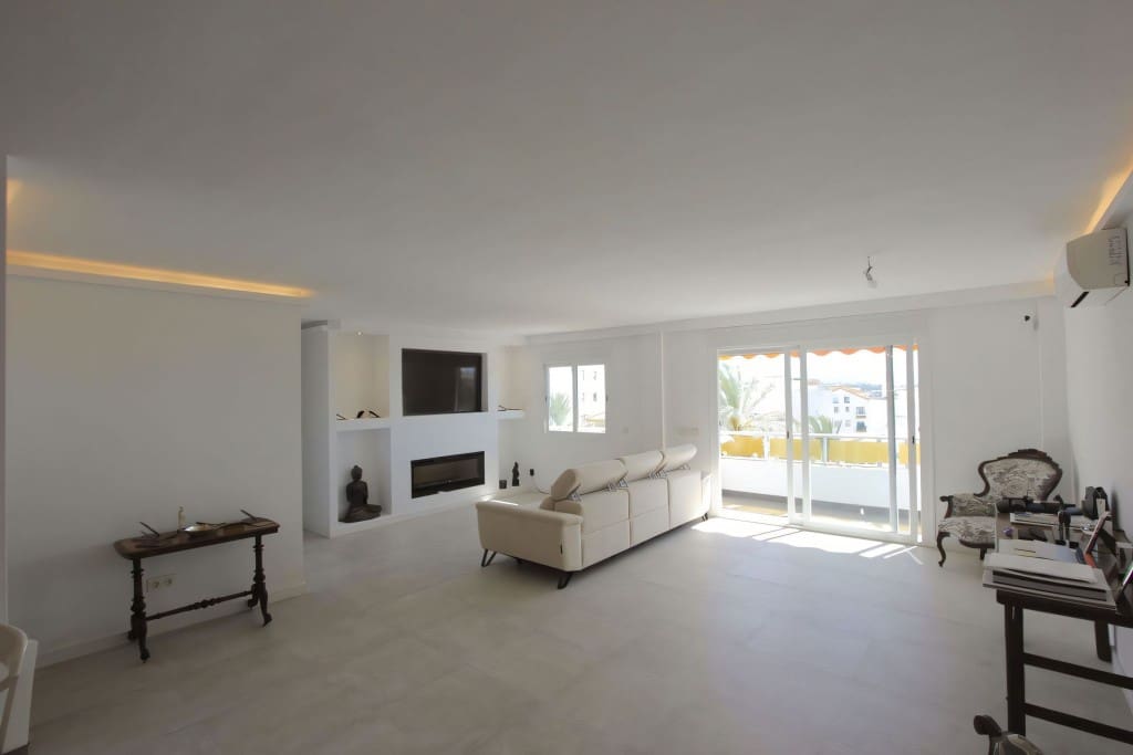 3 soveværelse Penthouse til salg i San Pedro de Alcantara - € 640.000 (Ref: 8386607)