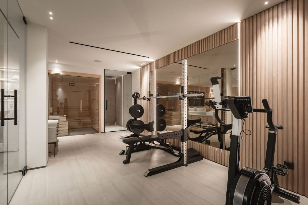 5 Zimmer Villa zu verkaufen in Nueva Andalucia mit Pool Garage - 5.750.000 € (Ref: 8396501)