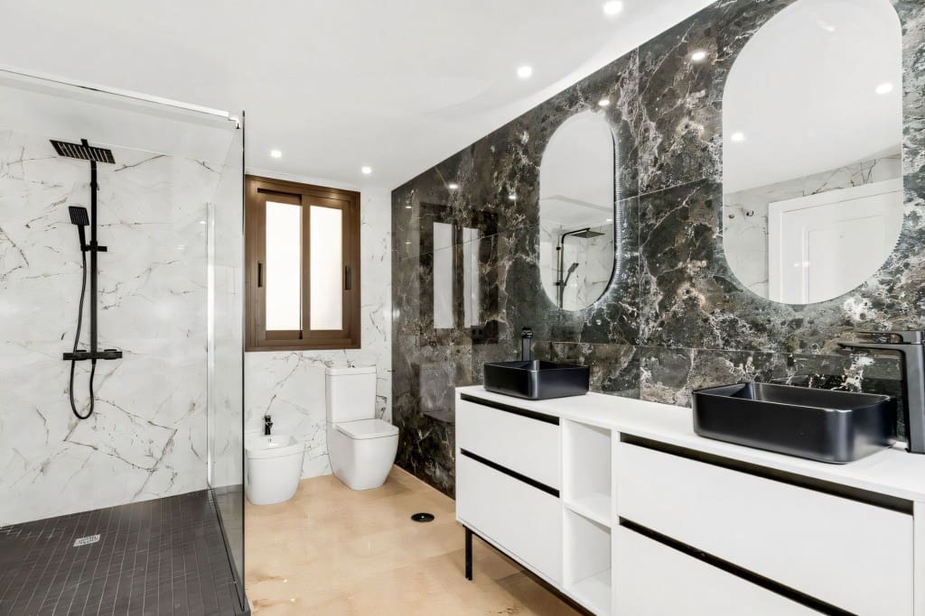 4 soveværelse Villa til salg i Los Arqueros med swimmingpool garage - € 1.890.000 (Ref: 8409569)