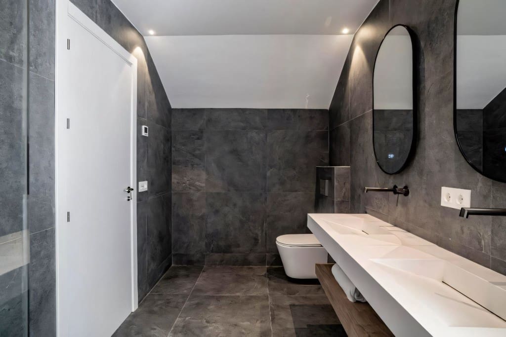 4 soverom Penthouse til salgs i Nueva Andalucia med svømmebasseng - € 895 000 (Ref: 8424170)