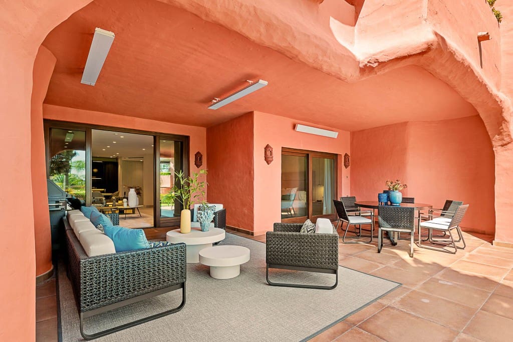 3 slaapkamer Appartement te koop in New Golden Mile met zwembad garage - € 1.825.000 (Ref: 8445377)